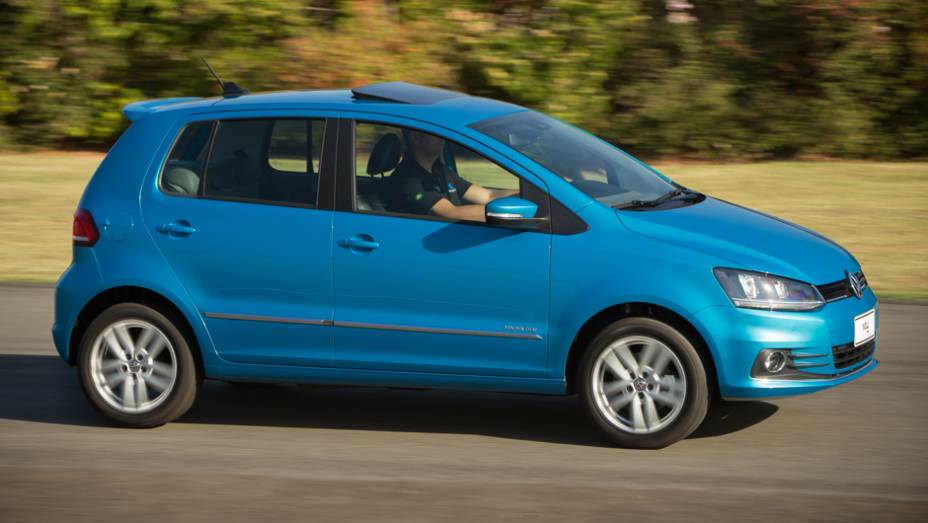 Novas rodas de 16 polegadas (Tango) também chamam a atenção | <a href="https://gutenberg.quatrorodas.abril.com.br/carros/lancamentos/volkswagen-fox-797087.shtml" rel="migration">Leia mais</a>
