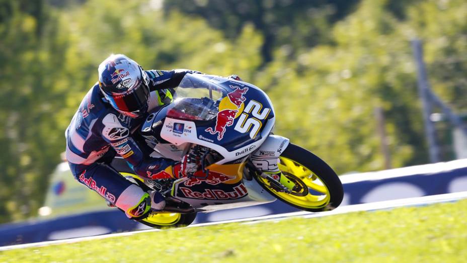 Danny Kent obteve a melhor marca na Moto3 | <a href="https://gutenberg.quatrorodas.abril.com.br/moto/noticias/motogp-marquez-lidera-sexta-feira-silverstone-798313.shtml" rel="migration">Leia mais</a>