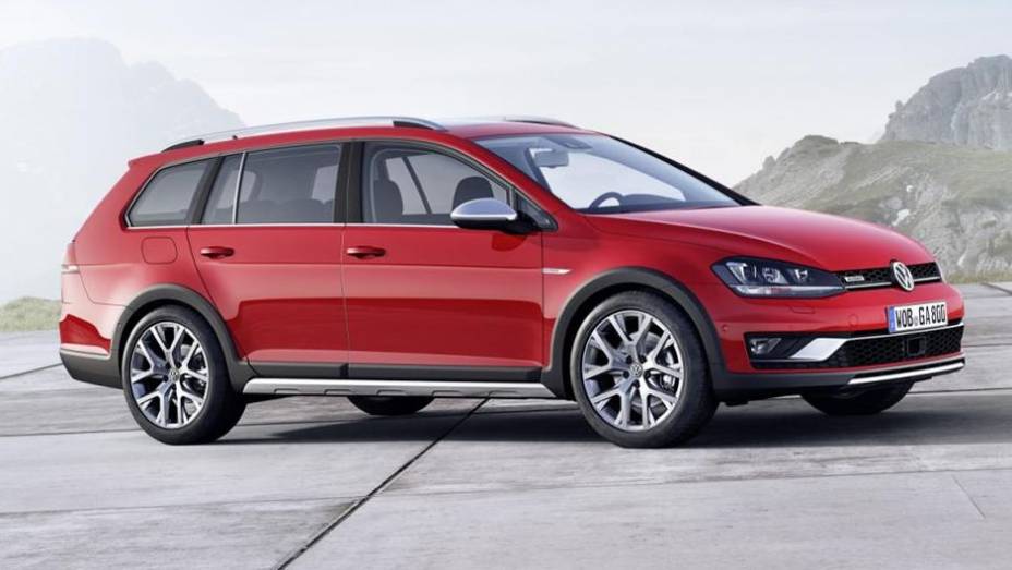 Ele é uma mescla do Passat Alltrack com o Golf Estate | <a href="https://gutenberg.quatrorodas.abril.com.br/noticias/saloes/paris-2014/volkswagen-lanca-golf-alltrack-salao-paris-802263.shtml" rel="migration">Leia mais</a>