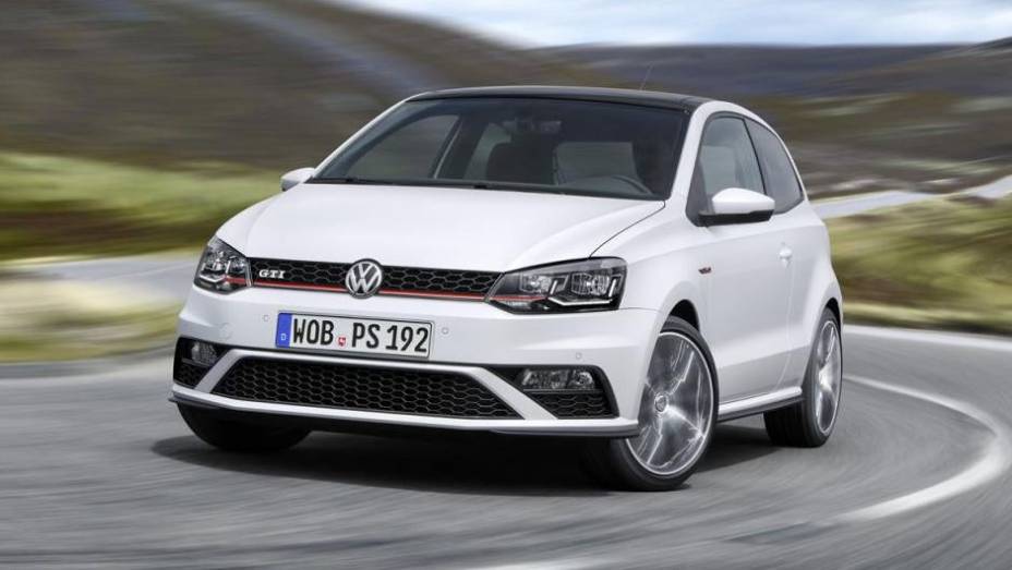 A Volkswagen mostrou oficialmente o seu Polo GTI reestilizado | <a href="https://gutenberg.quatrorodas.abril.com.br/noticias/saloes/paris-2014/polo-gti-reestilizado-ganha-mais-potencia-800463.shtml" rel="migration">Leia mais</a>