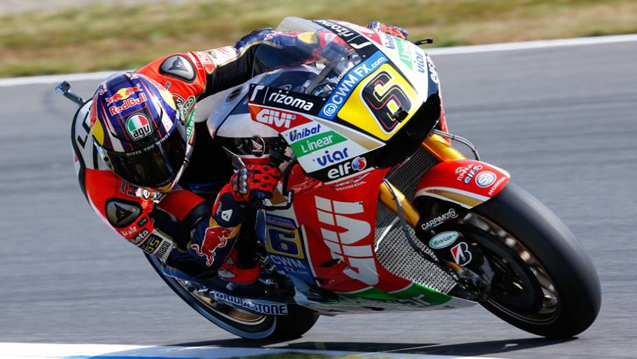 Em terceiro, ficou Stefan Bradl | <a href="https://gutenberg.quatrorodas.abril.com.br/moto/noticias/motogp-dovizioso-mais-rapido-motegi-805474.shtml" rel="migration">Leia mais</a>