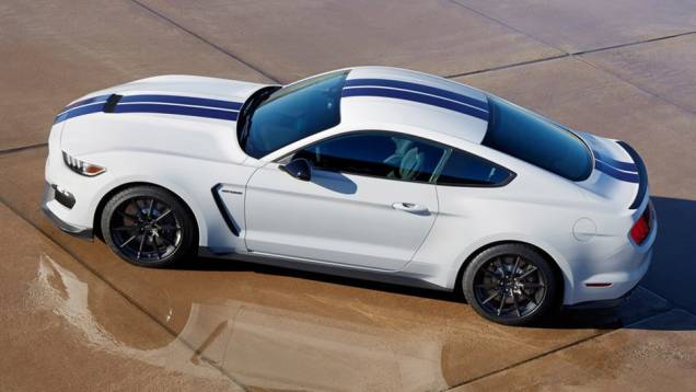 Trata-se da nova versão de topo de linha do tradicional muscle car | <a href="https://gutenberg.quatrorodas.abril.com.br/noticias/fabricantes/ford-mostra-shelby-gt350-mustang-815356.shtml" rel="migration">Leia mais</a> Trata-se da nova versão de topo de linha do tradicional muscle car | <a href="https://gutenberg.quatrorodas.abril.com.br/noticias/fabricantes/ford-mostra-shelby-gt350-mustang-815356.shtml" rel="migration">Leia mais</a>