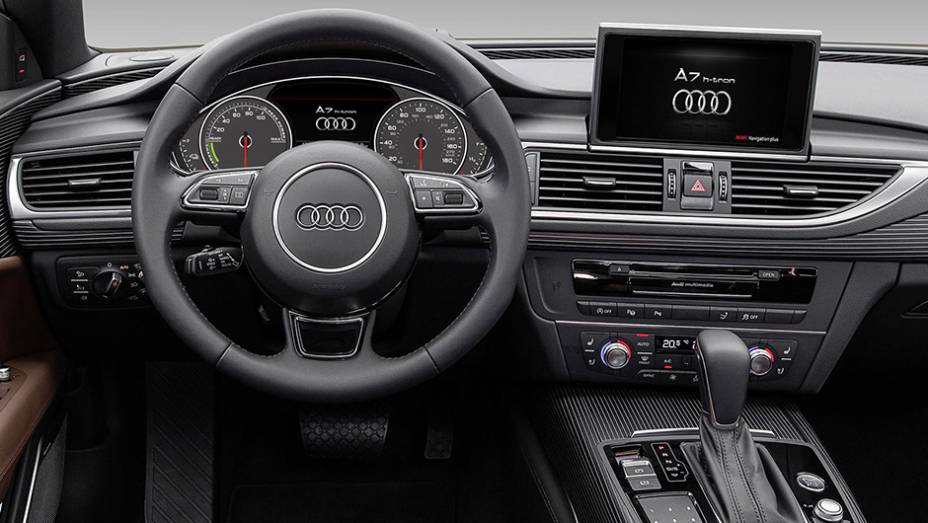 Assim a potência combinada é de 228 cavalos, e o torque, de 55,06 mkgf | <a href="https://gutenberg.quatrorodas.abril.com.br/noticias/saloes/losangeles-2014/audi-oficializa-a7-h-tron-quattro-concept-816155.shtml" rel="migration">Leia mais</a> Assim a potência combinada é de 228 cavalos, e o torque, de 55,06 mkgf | <a href="https://gutenberg.quatrorodas.abril.com.br/noticias/saloes/losangeles-2014/audi-oficializa-a7-h-tron-quattro-concept-816155.shtml" rel="migration">Leia mais</a>