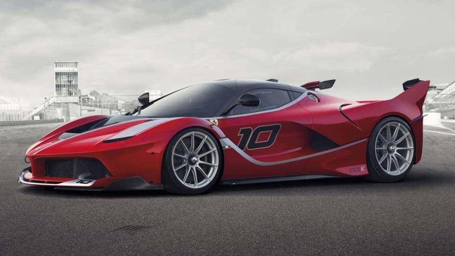 O lançamento está previsto para o ínicio de 2015, em Abu Dhabi | <a href="https://gutenberg.quatrorodas.abril.com.br/noticias/fabricantes/ferrari-revela-especificacoes-nova-ferrari-fxx-819081.shtml" rel="migration">Leia mais</a> O lançamento está previsto para o ínicio de 2015, em Abu Dhabi | <a href="https://gutenberg.quatrorodas.abril.com.br/noticias/fabricantes/ferrari-revela-especificacoes-nova-ferrari-fxx-819081.shtml" rel="migration">Leia mais</a>