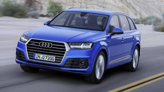 Ao contrário do antecessor, o novo Audi Q7 traz grade frontal na horizontal | <a href="https://gutenberg.quatrorodas.abril.com.br/noticias/saloes/detroit-2015/vazam-imagens-novo-audi-q7-820180.shtml" rel="migration">Leia mais</a> Ao contrário do antecessor, o novo Audi Q7 traz grade frontal na horizontal | <a href="https://gutenberg.quatrorodas.abril.com.br/noticias/saloes/detroit-2015/vazam-imagens-novo-audi-q7-820180.shtml" rel="migration">Leia mais</a>