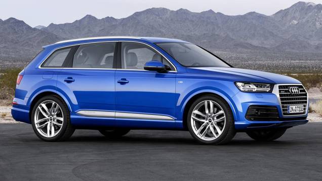 O modelo chega mais leve com 363 kg a menos em relação ao sucessor | <a href="https://gutenberg.quatrorodas.abril.com.br/noticias/saloes/detroit-2015/vazam-imagens-novo-audi-q7-820180.shtml" rel="migration">Leia mais</a> O modelo chega mais leve com 363 kg a menos em relação ao sucessor | <a href="https://gutenberg.quatrorodas.abril.com.br/noticias/saloes/detroit-2015/vazam-imagens-novo-audi-q7-820180.shtml" rel="migration">Leia mais</a>