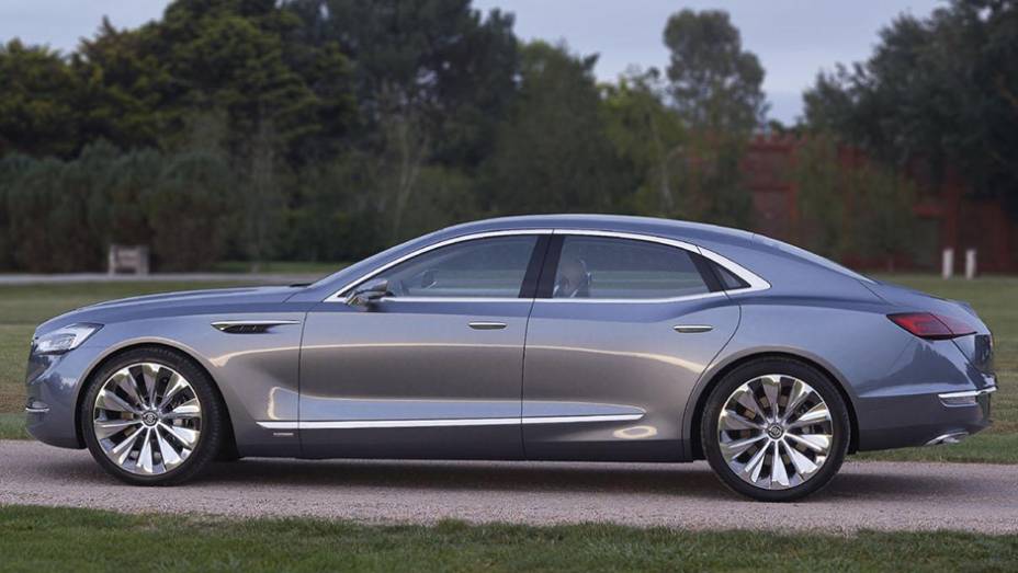 O modelo foi concebido para ser o futuro sedã de luxo de topo de gama da montadora nos Estados Unidos. Por enquanto, porém, ele aparece apenas como protótipo | <a href="https://gutenberg.quatrorodas.abril.com.br/noticias/saloes/detroit-2015/buick-revela-avenir-concep" rel="migration"></a>