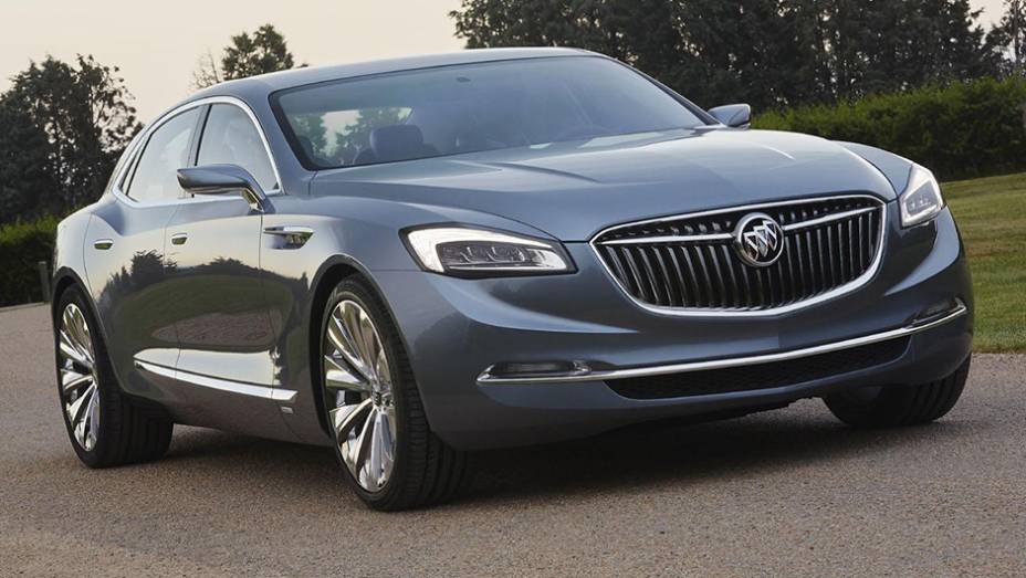 Com grade frontal em formato de queda dágua, o Avenir concept também se destaca externamente por faróis de LED... | <a href="https://gutenberg.quatrorodas.abril.com.br/noticias/saloes/detroit-2015/buick-revela-avenir-concept-824440.shtml" rel="migration">Leia mais</a>