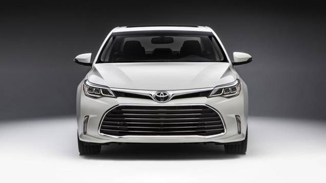 ... grades dianteiras redesenhadas, novas luzes sinalizadoras de direção, entre outros itens | <a href="https://gutenberg.quatrorodas.abril.com.br/noticias/fabricantes/toyota-avalon-recebe-facelift-836220.shtml" rel="migration">Leia mais</a> ... grades dianteiras redesenhadas, novas luzes sinalizadoras de direção, entre outros itens | <a href="https://gutenberg.quatrorodas.abril.com.br/noticias/fabricantes/toyota-avalon-recebe-facelift-836220.shtml" rel="migration">Leia mais</a>
