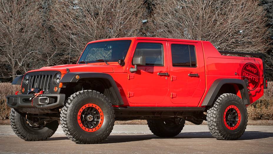 Para resgatar os demais, se necessário, estará disponível o Wrangler Red Rock Responder | <a href="https://gutenberg.quatrorodas.abril.com.br/noticias/fabricantes/jeep-mostra-conceituais-evento-pascoa-849122.shtml" rel="migration">Leia mais</a>