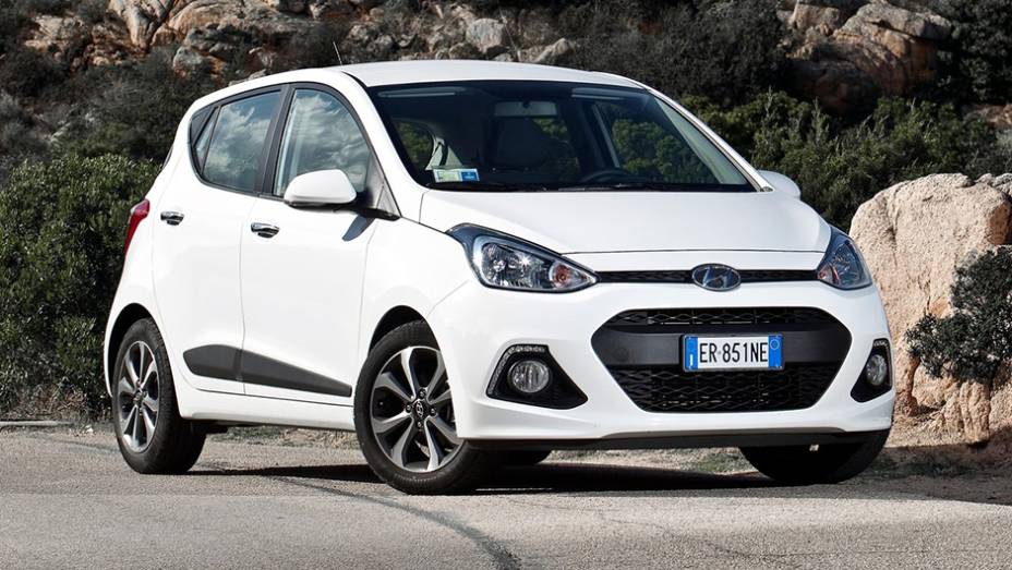 O pequenino Hyundai i10 completou o pódio, com 93,59% | <a href="https://gutenberg.quatrorodas.abril.com.br/noticias/fabricantes/reino-unido-lexus-is-eleito-melhor-carro-857460.shtml" rel="migration">Leia mais</a>