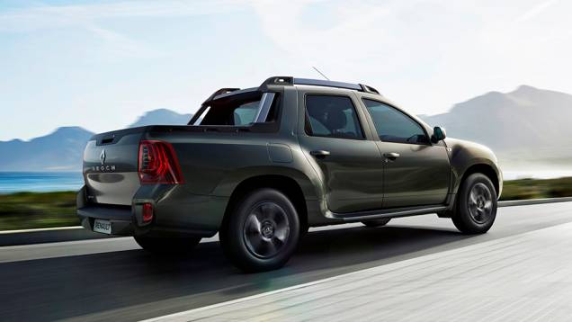 O modelo tem cabine dupla, quatro portas e espaço para cinco pessoas | <a href="https://gutenberg.quatrorodas.abril.com.br/noticias/saloes/buenos-aires-2015/renault-exibe-duster-picape-sandero-r-s-877281.shtml" rel="migration">Leia mais</a> O modelo tem cabine dupla, quatro portas e espaço para cinco pessoas | <a href="https://gutenberg.quatrorodas.abril.com.br/noticias/saloes/buenos-aires-2015/renault-exibe-duster-picape-sandero-r-s-877281.shtml" rel="migration">Leia mais</a>