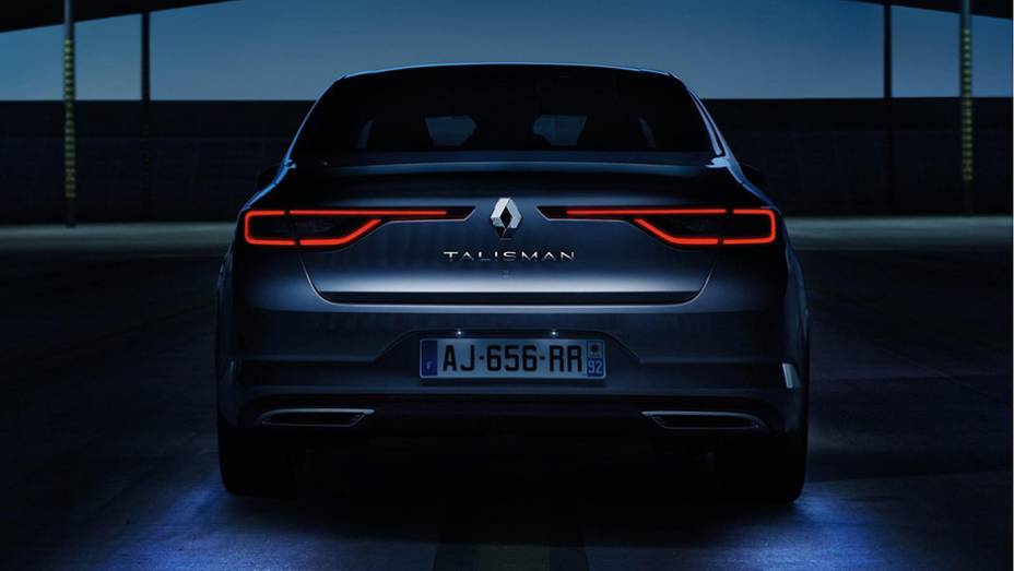 Os preços do TALISMAN e o prazo de chegada às concessionárias não foram revelados | <a href="https://gutenberg.quatrorodas.abril.com.br/noticias/fabricantes/oficializado-renault-talisman-tera-cinco-opcoes-motorizacao-884941.shtml" rel="migration">Leia mais</a>