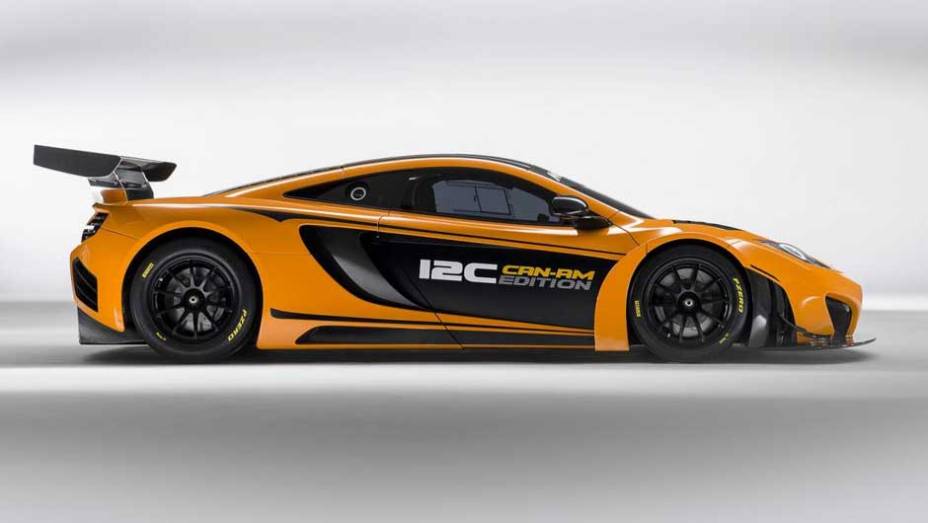 A adoção de um novo kit aerodinâmico fez a pressão aerodinâmica melhorar em 30%, segundo a McLaren | <a href="https://gutenberg.quatrorodas.abril.com.br/noticias/fabricantes/mclaren-exibe-nova-versao-mp4-12c-697456.shtml" rel="migration">Leia mais</a> A adoção de um novo kit aerodinâmico fez a pressão aerodinâmica melhorar em 30%, segundo a McLaren | <a href="https://gutenberg.quatrorodas.abril.com.br/noticias/fabricantes/mclaren-exibe-nova-versao-mp4-12c-697456.shtml" rel="migration">Leia mais</a>