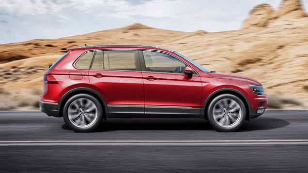 A Volkswagen disponibilizou nada menos do que oito opções de motorização, quatro a gasolina e quatro a diesel | <a href="https://gutenberg.quatrorodas.abril.com.br/noticias/fabricantes/nova-geracao-volkswagen-tiguan-salto-tecnologico-904880.shtml" target="_blank" rel="migration">Leia m</a> A Volkswagen disponibilizou nada menos do que oito opções de motorização, quatro a gasolina e quatro a diesel | <a href="https://gutenberg.quatrorodas.abril.com.br/noticias/fabricantes/nova-geracao-volkswagen-tiguan-salto-tecnologico-904880.shtml" target="_blank" rel="migration">Leia m</a>