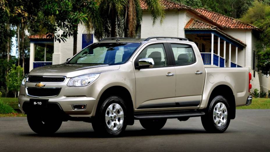 Picapes e SUVs a gasolina. Pomarole diz que os modelos movidos a gasolina costumam ser menos visados do que os movidos a diesel (motor mais caro e muito buscado no mercado paralelo) <a href="https://gutenberg.quatrorodas.abril.com.br/reportagens/10-coisas-afastam-l" rel="migration"></a>