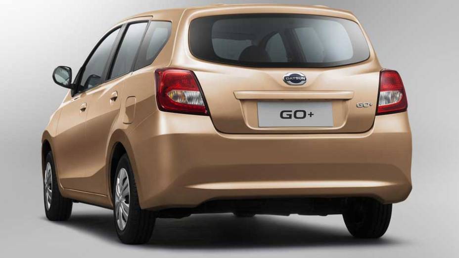 A GO+ tem 3,99 metros de comprimento, 1,63 metro de largura e 1,48 metro de altura | <a href="https://gutenberg.quatrorodas.abril.com.br/noticias/fabricantes/datsun-lanca-minivan-go-754303.shtml" rel="migration">Leia mais</a>