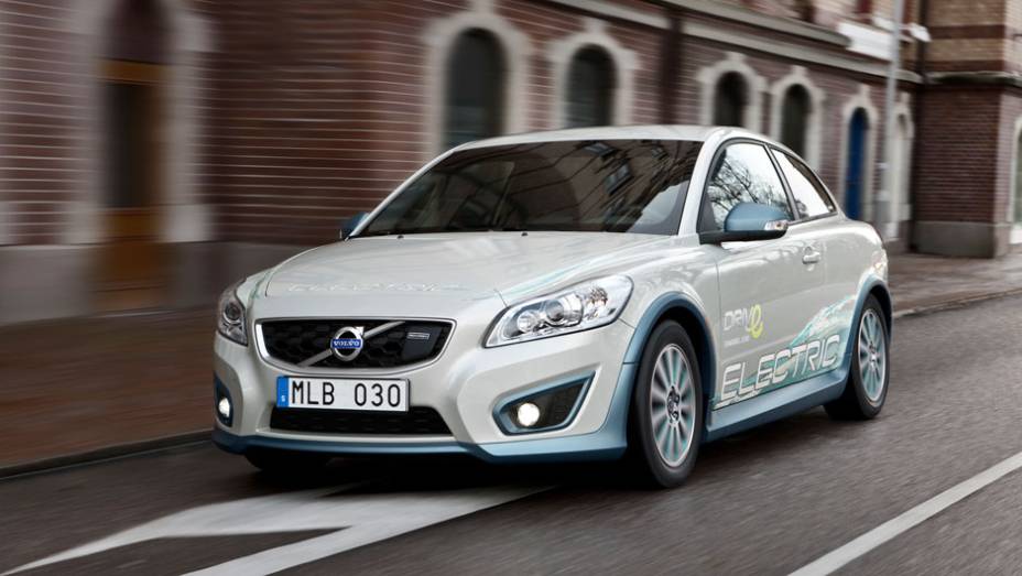 Volvo C30 Electric | <a href="https://gutenberg.quatrorodas.abril.com.br/carros/impressoes//volvo-c30-electric-viavel-dia-a-dia-729285.shtml" rel="migration">Leia mais</a>