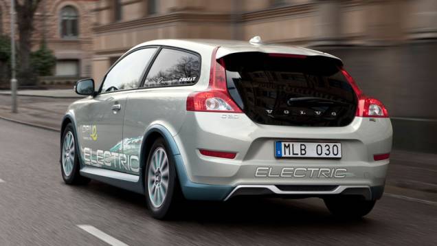 Hatch apresenta comportamento comum na hora de trafegar | <a href="https://gutenberg.quatrorodas.abril.com.br/carros/impressoes//volvo-c30-electric-viavel-dia-a-dia-729285.shtml" rel="migration">Leia mais</a> Hatch apresenta comportamento comum na hora de trafegar | <a href="https://gutenberg.quatrorodas.abril.com.br/carros/impressoes//volvo-c30-electric-viavel-dia-a-dia-729285.shtml" rel="migration">Leia mais</a>