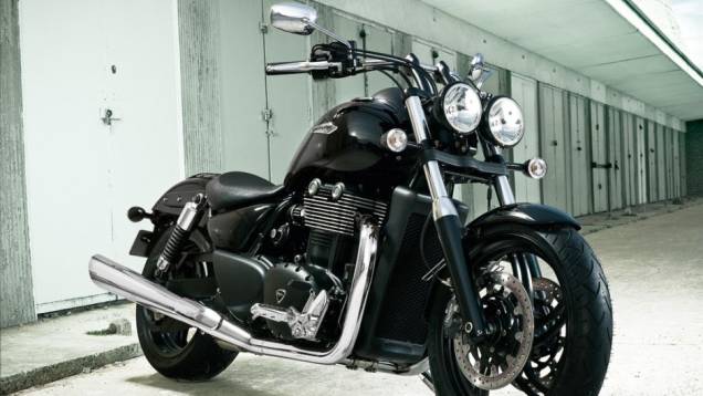 A Triumph direciona suas atenções no Brasil para uma cruiser "com estilo único": a Thunderbird Storm | <a href="%20https://gutenberg.quatrorodas.abril.com.br/moto/noticias/estilo-triumph-thunderbird-storm-731430.shtml" rel="migration">Leia mais</a> A Triumph direciona suas atenções no Brasil para uma cruiser "com estilo único": a Thunderbird Storm | <a href="%20https://gutenberg.quatrorodas.abril.com.br/moto/noticias/estilo-triumph-thunderbird-storm-731430.shtml" rel="migration">Leia mais</a>