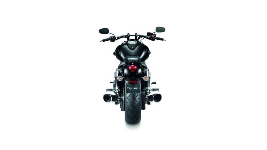 Duas opções de cor estão disponíveis para a Storm: preta e grafite | <a href="https://gutenberg.quatrorodas.abril.com.br/moto/noticias/estilo-triumph-thunderbird-storm-731430.shtml" rel="migration">Leia mais</a>