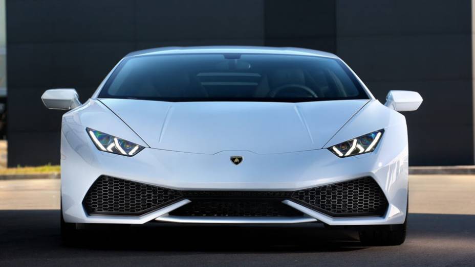 Tinha cansado da Gallardo? Então conheça a Huracan | <a href="https://gutenberg.quatrorodas.abril.com.br/noticias/saloes/genebra-2014/lamborghini-revela-huracan-775441.shtml" rel="migration">Leia mais</a>