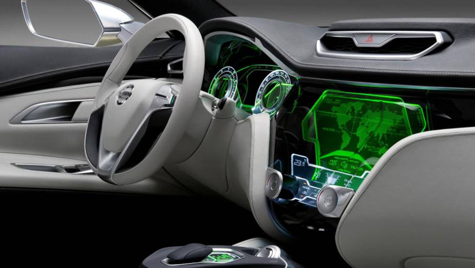 Tela central controla comandos do carro | <a href="https://gutenberg.quatrorodas.abril.com.br/saloes/genebra/2012/nissan-hi-cross-678708.shtml" rel="migration">Leia mais</a>