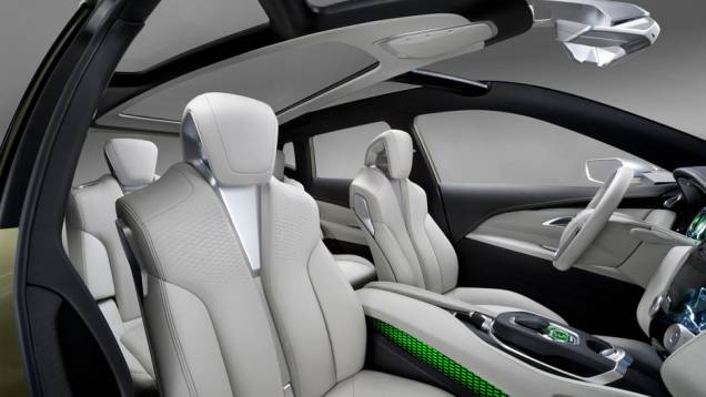 Internamente, o design é futurista | <a href="https://gutenberg.quatrorodas.abril.com.br/saloes/genebra/2012/nissan-hi-cross-678708.shtml" rel="migration">Leia mais</a> Internamente, o design é futurista | <a href="https://gutenberg.quatrorodas.abril.com.br/saloes/genebra/2012/nissan-hi-cross-678708.shtml" rel="migration">Leia mais</a>
