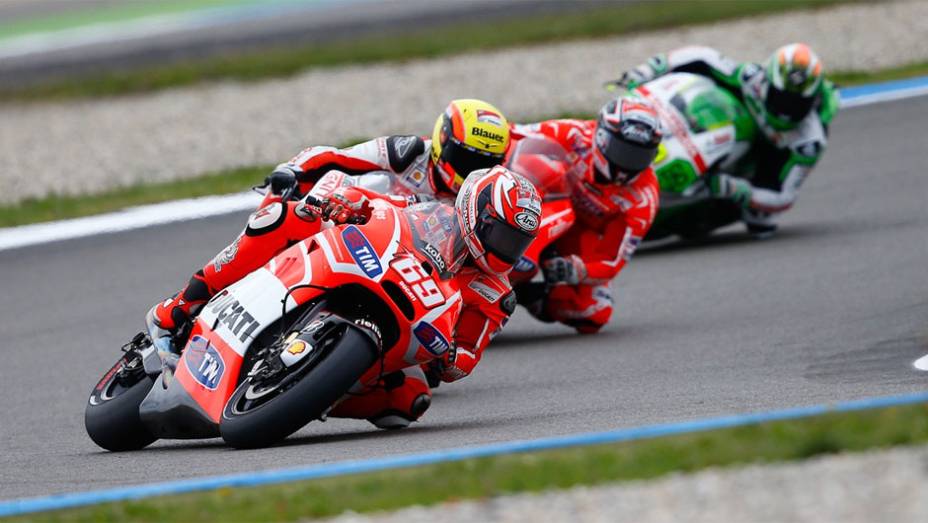 Nicky Hayden (Ducati Team) largará em décimo | <a href="https://gutenberg.quatrorodas.abril.com.br/moto/noticias/motogp-crutchlow-conquista-pole-assen-745300.shtml" rel="migration">Leia mais</a>