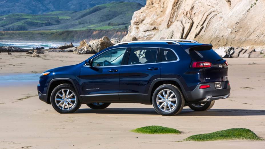 | <a href="https://gutenberg.quatrorodas.abril.com.br/saloes/new-york/2013/jeep-cherokee-737016.shtml" rel="migration">Leia mais</a>