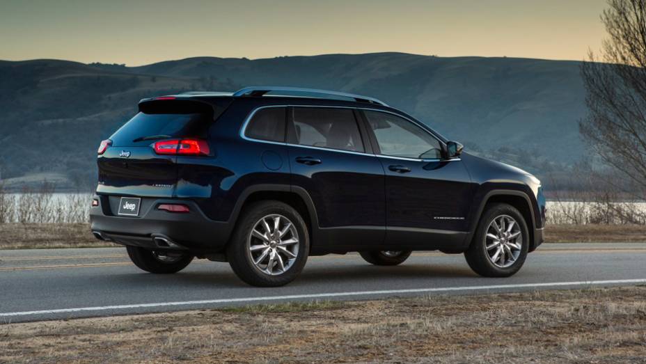 | <a href="https://gutenberg.quatrorodas.abril.com.br/saloes/new-york/2013/jeep-cherokee-737016.shtml" rel="migration">Leia mais</a>