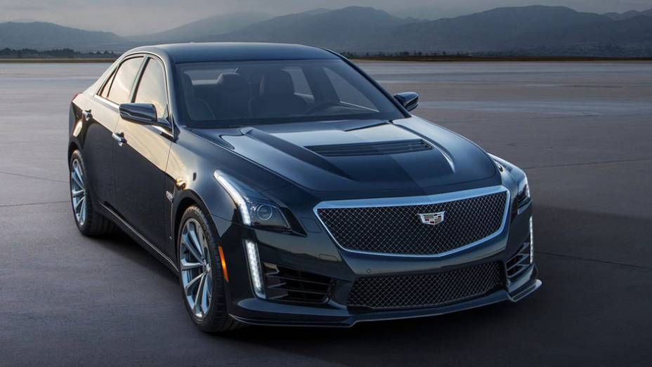 Cadillac revelou o novo CTS-V, que faz estreia no NAIAS | <a href="https://gutenberg.quatrorodas.abril.com.br/noticias/saloes/detroit-2015/cadillac-revela-novo-cts-v-820740.shtml" target="_blank" rel="migration">Leia mais</a>