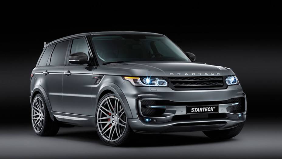 A Range Rover Sport Startech, conta com um kit de carroceria com painéis de fibra de carbono desenvolvido exclusivamente | <a href="https://gutenberg.quatrorodas.abril.com.br/noticias/saloes/genebra-2014/brabus-mostrara-range-rover-sport-startech-genebra-774767.shtm" rel="migration"></a>