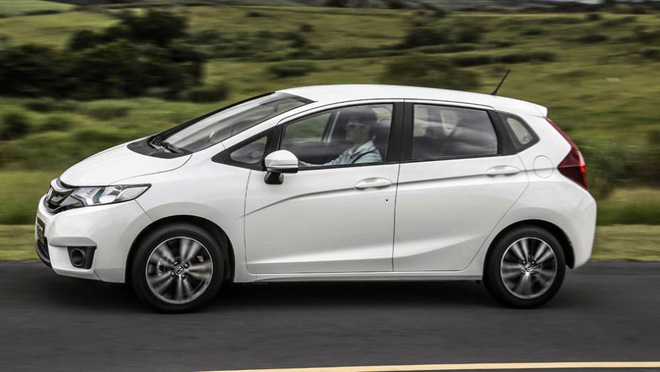 O novo Fit é 9 centímetros mais longo do que seu antecessor | <a href="https://gutenberg.quatrorodas.abril.com.br/carros/lancamentos/novo-honda-fit-781163.shtml" rel="migration">Leia mais</a>