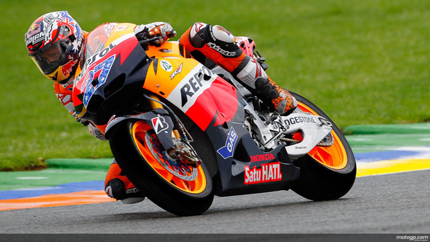 Stoner vence em Indianápolis