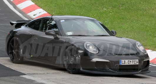 Novo Porsche GT3 é testado na Europa