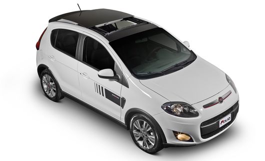 Fiat anuncia teto solar para Novo Palio e Grand Siena