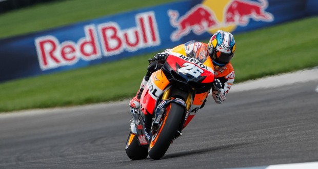 Pedrosa é pole em Indianápolis Pedrosa é pole em Indianápolis
