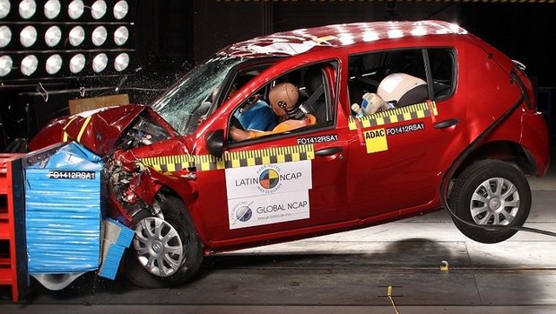 Em matéria, agência de notícias critica segurança dos carros brasileiros