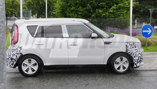 kia-soul-ev-2.jpeg kia-soul-ev-2.jpeg