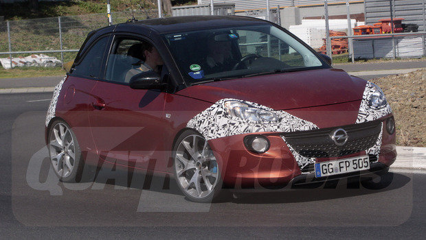 Opel pode lançar Adam OPC
