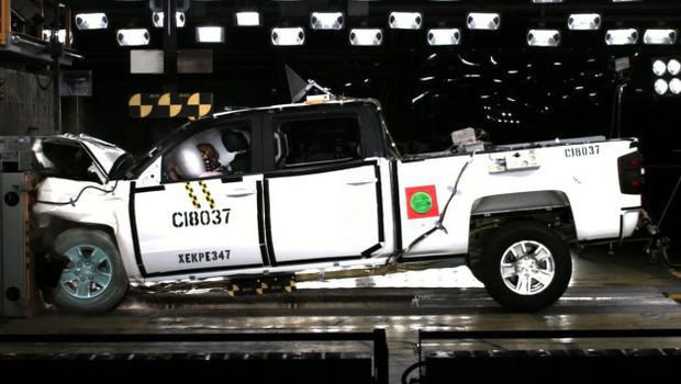 Picapes da GM levam nota máxima em crash test da NHTSA
