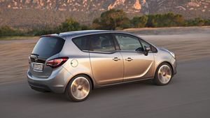 opel-meriva-2014-2.jpeg