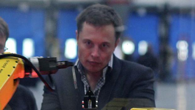 CEO da Tesla esnoba carros movidos a hidrogênio