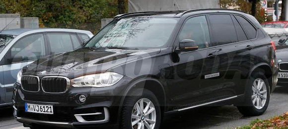 BMW X5 Plug-in Hybrid eDrive é flagrado em testes