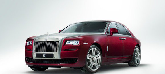 Rolls-Royce lança Ghost Series II