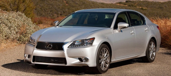 Toyota faz recall global de 466 mil veículos