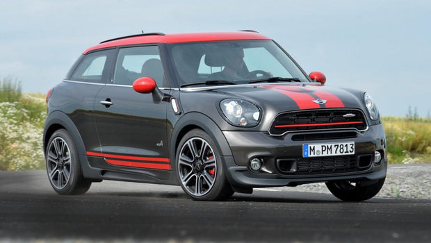 MINI promove facelift no Paceman