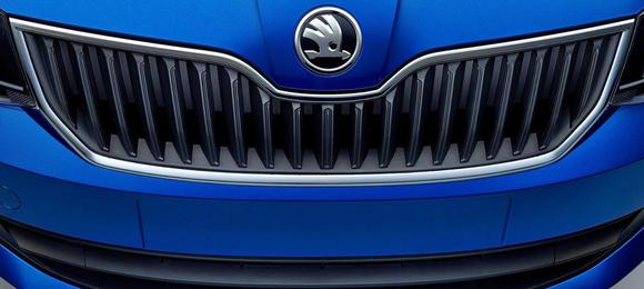 Skoda mostra mais imagens-teaser do Fabia 2015