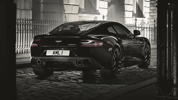 aston-martin-vanquish-carbon-edition-2.jpeg aston-martin-vanquish-carbon-edition-2.jpeg
